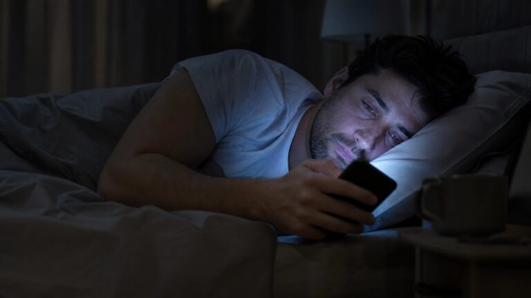 How Does Blue Light Affect Sleep: Proven Fixes Tonight